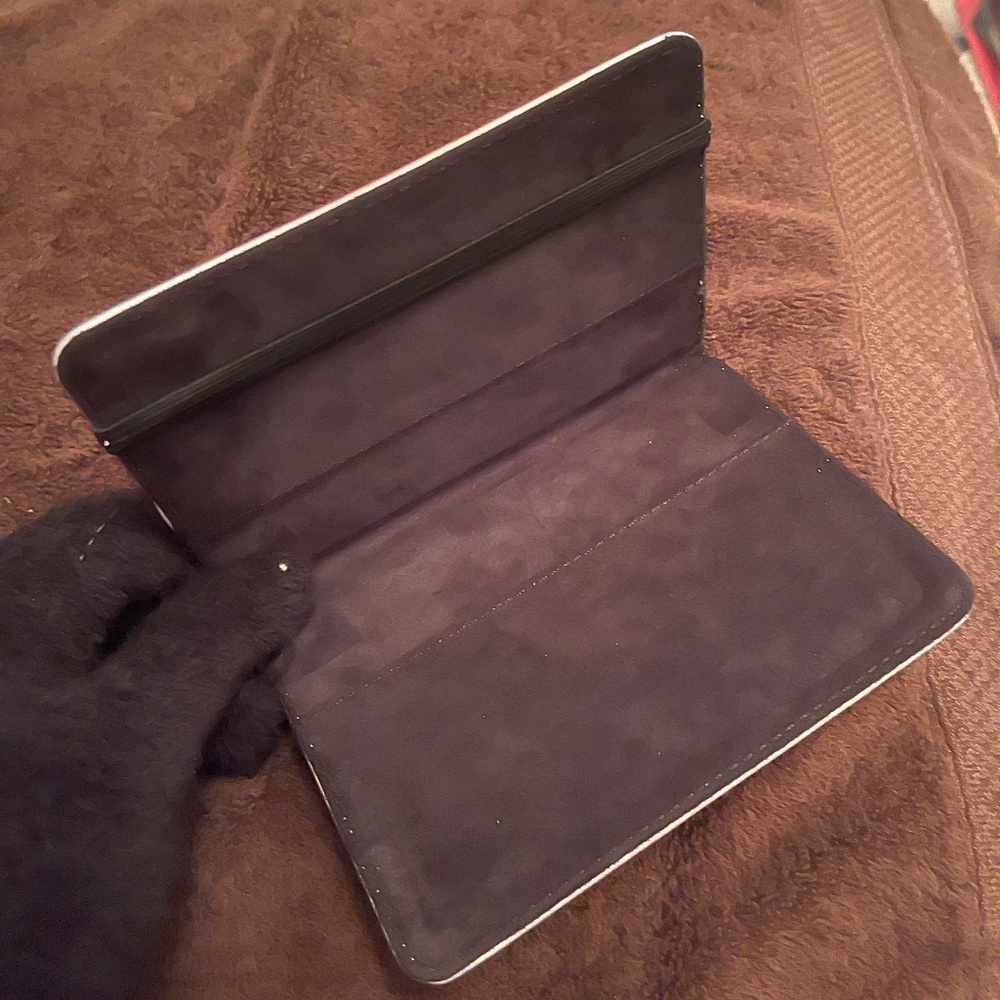 Passport wallet